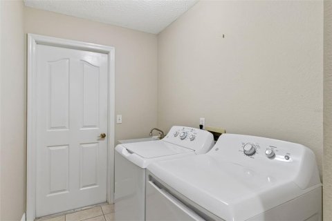 House in Lake Placid, Florida 2 bedrooms, 150.78 sq.m. № 1837865 - photo 21