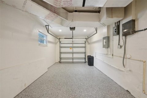 Casa en venta en Tampa, Florida, 3 dormitorios, 118.17 m2 № 1769668 - foto 30
