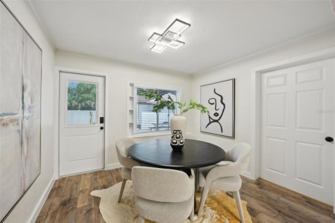 Casa en venta en Tampa, Florida, 3 dormitorios, 118.17 m2 № 1769668 - foto 16
