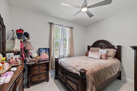 House in Lutz, Florida 4 bedrooms, 172.15 sq.m. № 1687133 - photo 9