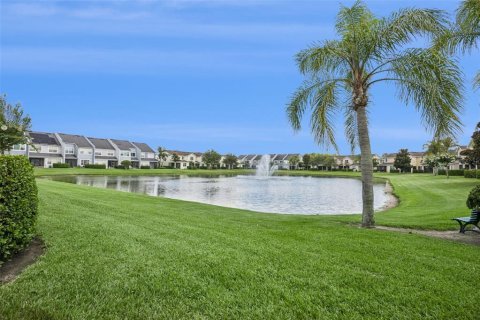Touwnhouse à louer à Orlando, Floride: 3 chambres, 170.38 m2 № 2391264 - photo 28
