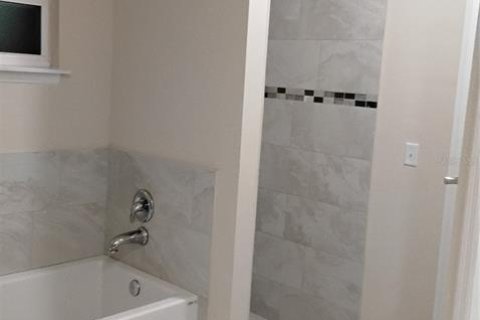 Casa en venta en Deltona, Florida, 3 dormitorios, 133.59 m2 № 1828112 - foto 13