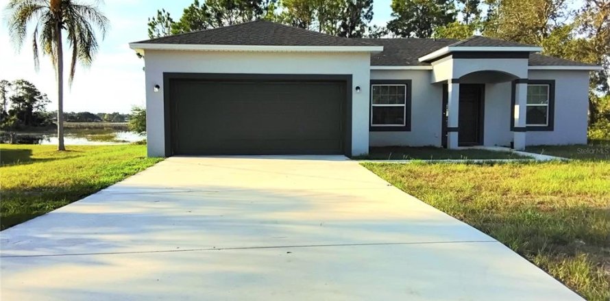 Casa en Deltona, Florida 3 dormitorios, 133.59 m2 № 1828112
