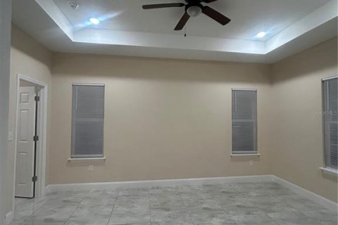 Casa en venta en Deltona, Florida, 3 dormitorios, 133.59 m2 № 1828112 - foto 10