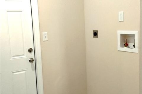 Casa en venta en Deltona, Florida, 3 dormitorios, 133.59 m2 № 1828112 - foto 19