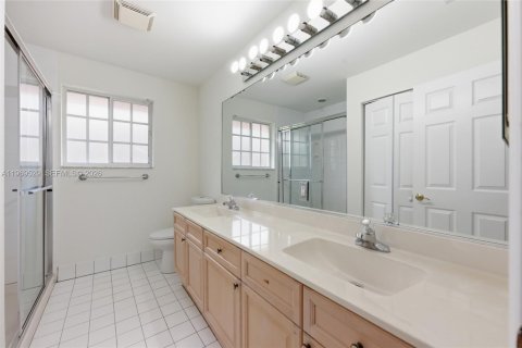 Villa ou maison à vendre à Weston, Floride: 7 chambres, 380.34 m2 № 2055215 - photo 22