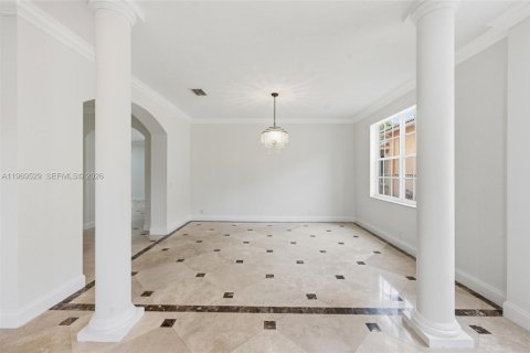 Villa ou maison à vendre à Weston, Floride: 7 chambres, 380.34 m2 № 2055215 - photo 6