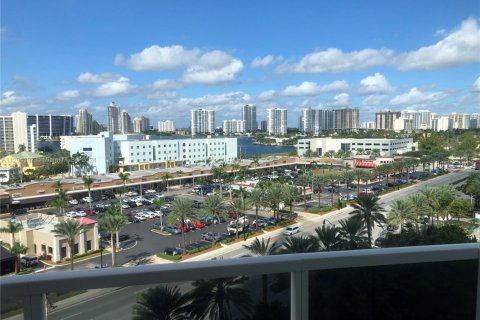 Купить отель в Санни-Айлс-Бич, Флорида 51.19м2, № 1933580 - фото 13