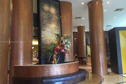 Купить отель в Санни-Айлс-Бич, Флорида 51.19м2, № 1933580 - фото 28