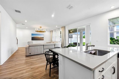 Villa ou maison à vendre à Clermont, Floride: 3 chambres, 220.46 m2 № 2207986 - photo 11
