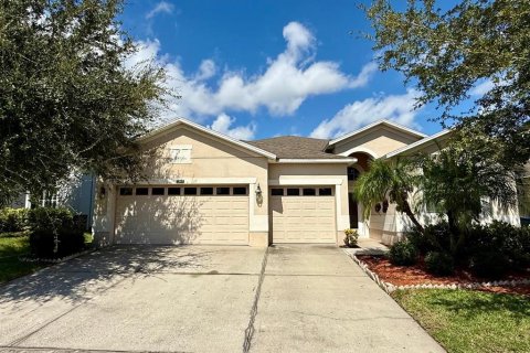 Villa ou maison à vendre à Orlando, Floride: 4 chambres, 213.02 m2 № 1899825 - photo 1