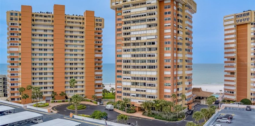 Condo à Redington Shores, Floride, 1 chambre  № 2128211