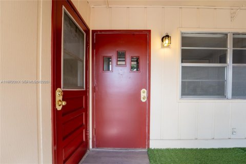 Appartement à louer à Pembroke Pines, Floride: 2 chambres, 80.82 m2 № 2042273 - photo 14