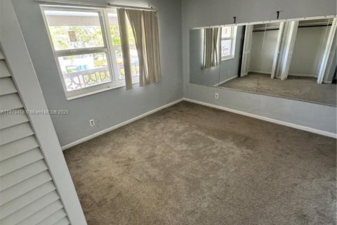 Купить кондоминиум в Помпано-Бич, Флорида 2 спальни, 72.46м2, № 1896309 - фото 10