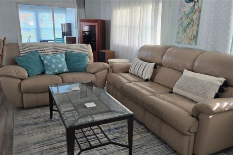 Appartement à louer à Largo, Floride: 2 chambres, 97.55 m2 № 2384221 - photo 2