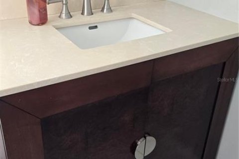 Appartement à louer à Largo, Floride: 2 chambres, 97.55 m2 № 2384221 - photo 11