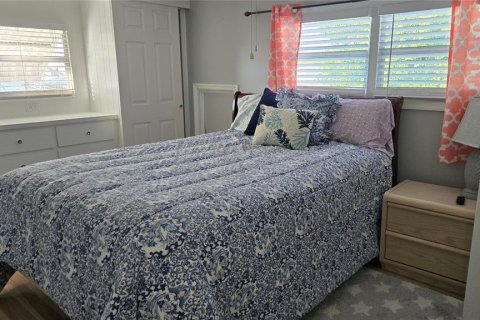 Appartement à louer à Largo, Floride: 2 chambres, 97.55 m2 № 2384221 - photo 5