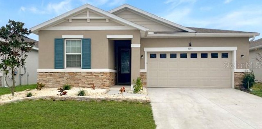 Casa en Okahumpka, Florida 3 dormitorios, 160.26 m2 № 1561858