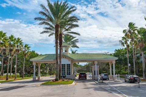 Villa ou maison à vendre à Weston, Floride: 3 chambres, 149.48 m2 № 2009986 - photo 30