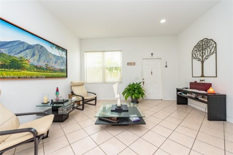 Villa ou maison à vendre à Weston, Floride: 3 chambres, 149.48 m2 № 2009986 - photo 6