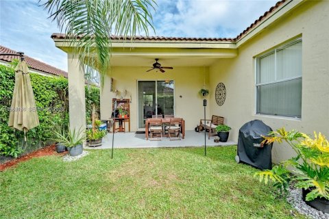 Villa ou maison à vendre à Weston, Floride: 3 chambres, 149.48 m2 № 2009986 - photo 22