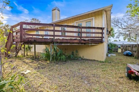 House in New Port Richey, Florida 3 bedrooms, 155.89 sq.m. № 1687038 - photo 25