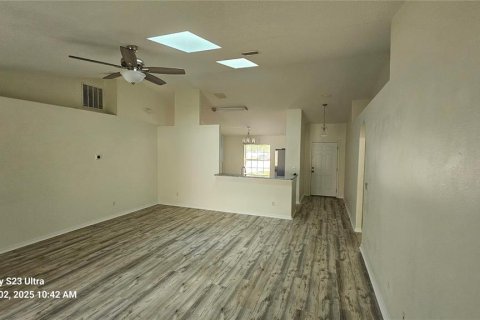 Casa en alquiler en Palm Coast, Florida, 3 dormitorios, 155.98 m2 № 1773253 - foto 9