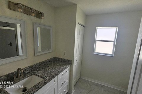 Casa en alquiler en Palm Coast, Florida, 3 dormitorios, 155.98 m2 № 1773253 - foto 6