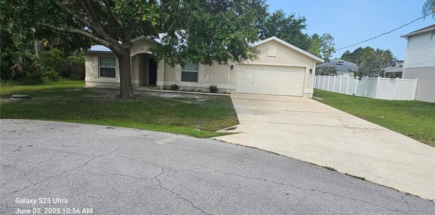 Casa en Palm Coast, Florida 3 dormitorios, 155.98 m2 № 1773253