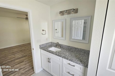 Casa en alquiler en Palm Coast, Florida, 3 dormitorios, 155.98 m2 № 1773253 - foto 11