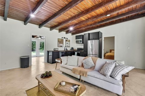 Casa en venta en Homosassa, Florida, 2 dormitorios, 106.37 m2 № 1774902 - foto 5