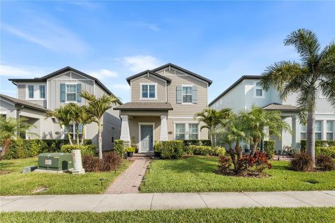 House in Winter Garden, Florida 3 bedrooms, 164.81 sq.m. № 1557999 - photo 2