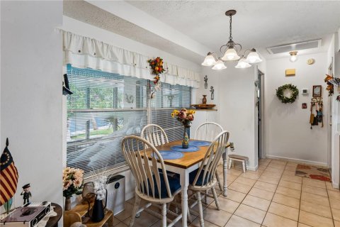 Casa en venta en Tampa, Florida, 3 dormitorios, 155.89 m2 № 2383600 - foto 19