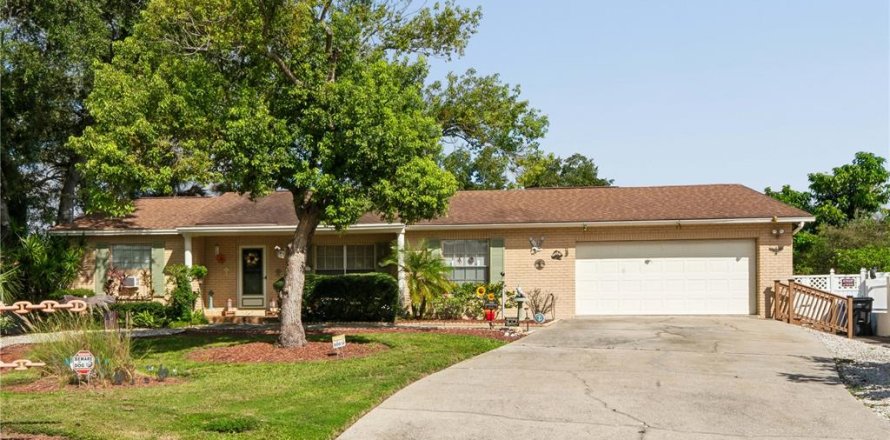 Casa en Tampa, Florida 3 dormitorios, 155.89 m2 № 2383600