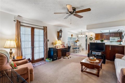 Casa en venta en Tampa, Florida, 3 dormitorios, 155.89 m2 № 2383600 - foto 26