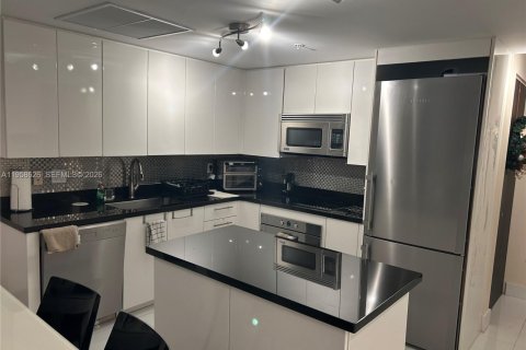 Снять в аренду кондоминиум в Майами, Флорида 2 спальни, 114.73м2, № 2023205 - фото 8