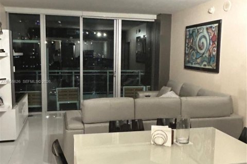 Снять в аренду кондоминиум в Майами, Флорида 2 спальни, 114.73м2, № 2023205 - фото 11