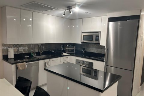 Снять в аренду кондоминиум в Майами, Флорида 2 спальни, 114.73м2, № 2023205 - фото 10