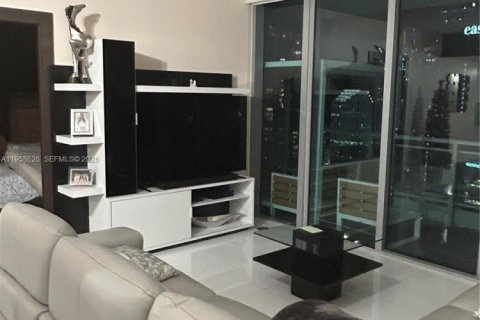 Снять в аренду кондоминиум в Майами, Флорида 2 спальни, 114.73м2, № 2023205 - фото 12