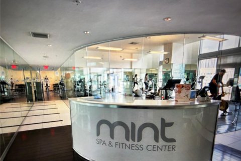 Снять в аренду кондоминиум в Майами, Флорида 2 спальни, 114.73м2, № 2023205 - фото 6