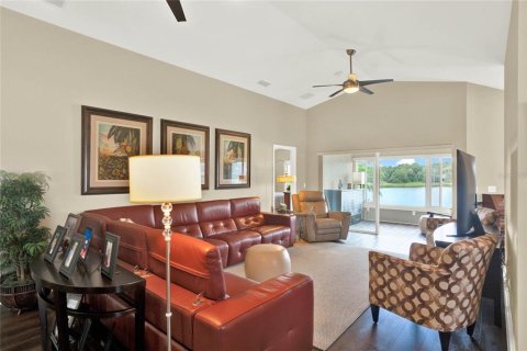 House in Lake Wales, Florida 2 bedrooms, 152.08 sq.m. № 1530701 - photo 5