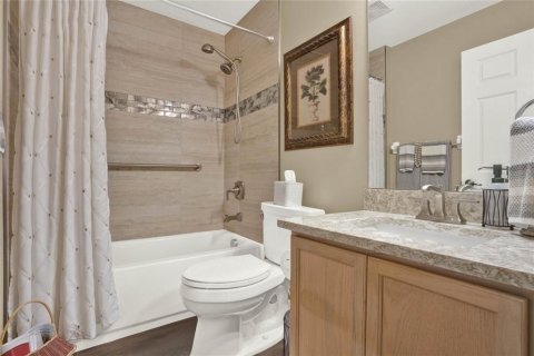 House in Lake Wales, Florida 2 bedrooms, 152.08 sq.m. № 1530701 - photo 24