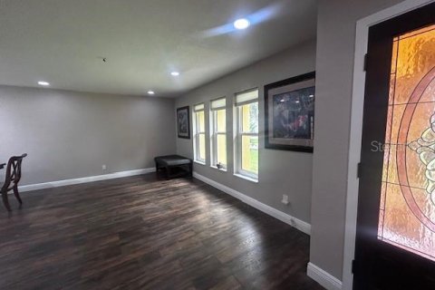 House in Palm Harbor, Florida 3 bedrooms, 175.31 sq.m. № 1909978 - photo 8