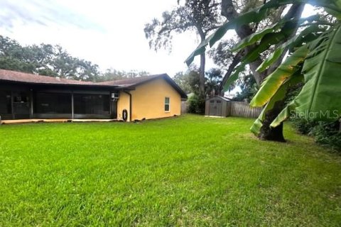 House in Palm Harbor, Florida 3 bedrooms, 175.31 sq.m. № 1909978 - photo 30