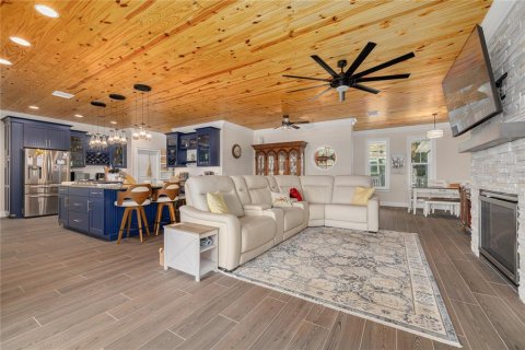 Villa ou maison à vendre à Brooksville, Floride: 4 chambres, 438.22 m2 № 2267560 - photo 17