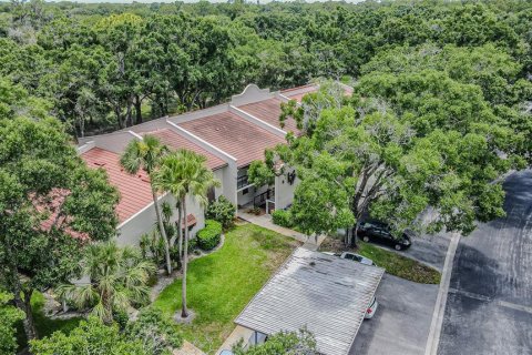 Condominio en venta en Palm Harbor, Florida, 2 dormitorios, 113.71 m2 № 2202703 - foto 25