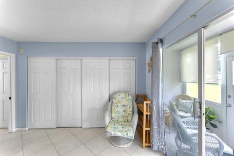 Condo in Deerfield Beach, Florida, 1 bedroom № 2260181 - photo 9