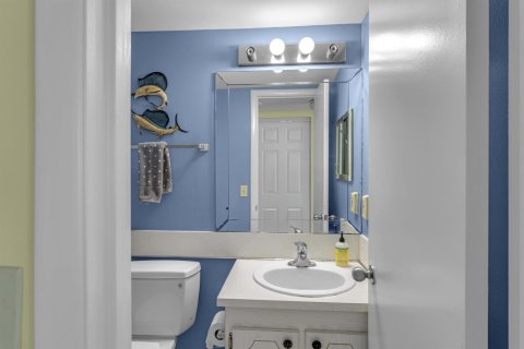 Condo in Deerfield Beach, Florida, 1 bedroom № 2260181 - photo 14