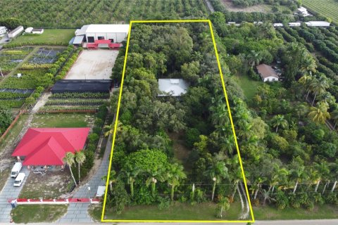 Купить виллу или дом в Хомстед, Флорида 9 комнат, 320.42м2, № 1896629 - фото 2