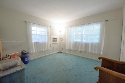 Купить виллу или дом в Хомстед, Флорида 9 комнат, 320.42м2, № 1896629 - фото 23